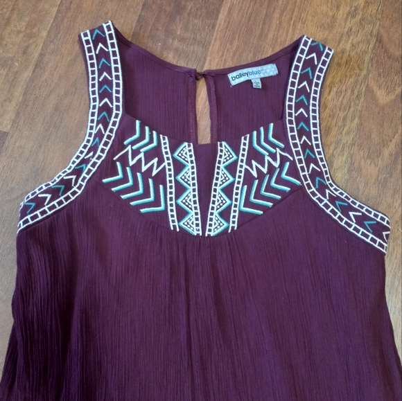 Sleeveless Mini Dress - Picture 3 of 4